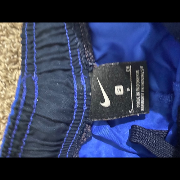 nike swim trunks - Picture 3 of 3